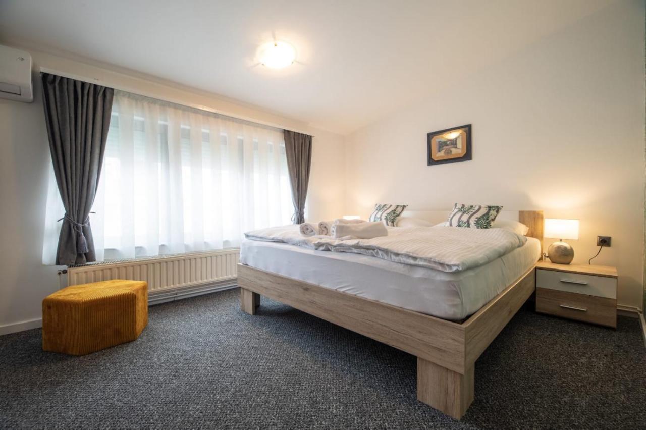 Four Roses Bed & Breakfast Zagreb Eksteriør bilde